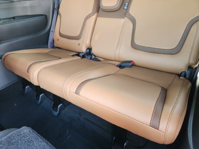 New 2026 Nissan Armada SL w/ Captain's Chari Seat Package RWD image 26