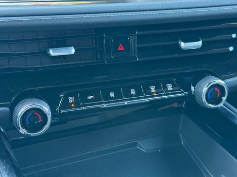 Used 2025 Chevrolet Suburban LS w/ Max Trailering Package image 19