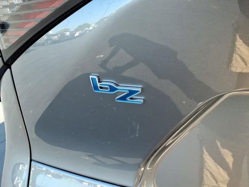 New 2026 Toyota bZ FWD image 5