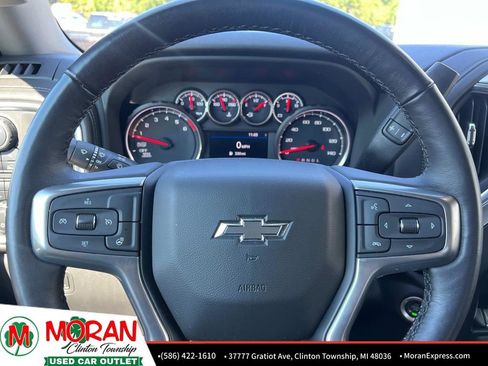 Used 2022 Chevrolet Silverado 1500 RST image 18