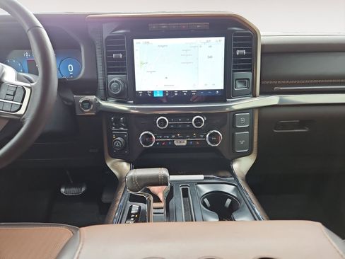 Used 2024 Ford F150 King Ranch AWD/4WD image 11