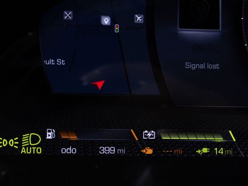 Used 2023 Ferrari SF90 Stradale image 36