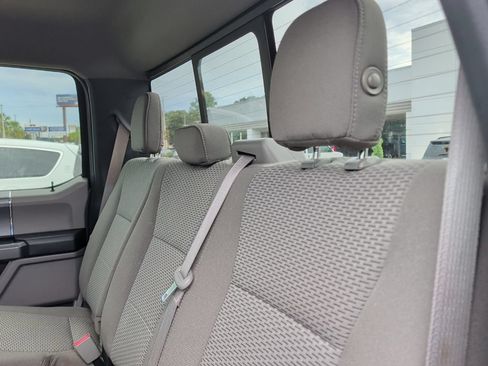 Used 2018 Ford F150 XLT w/ Equipment Group 302A Luxury AWD/4WD image 9