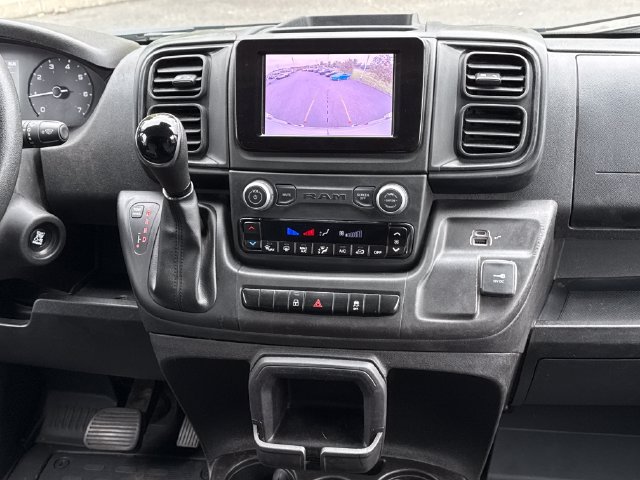 Used 2025 RAM ProMaster 2500 w/ Convenience Group FWD image 9