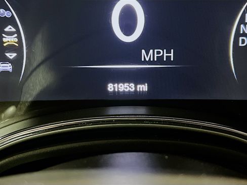 Used 2018 Jeep Grand Cherokee Limited RWD image 8