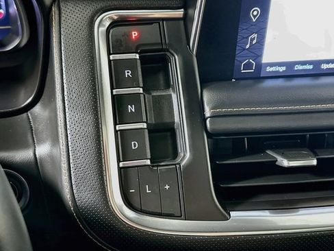Certified 2024 GMC Yukon AT4 w/ Technology Package AWD/4WD image 22