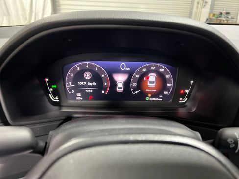 Used 2023 Honda Accord EX image 23