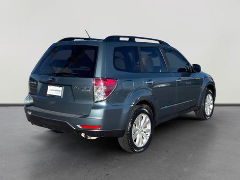 Used 2012 Subaru Forester 2.5X Premium w/ All-Weather Pkg image 5
