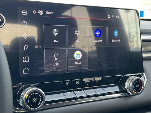 New 2026 GMC Canyon Elevation image 18