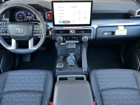 New 2026 Toyota 4Runner TRD Off-Road Premium AWD/4WD image 3
