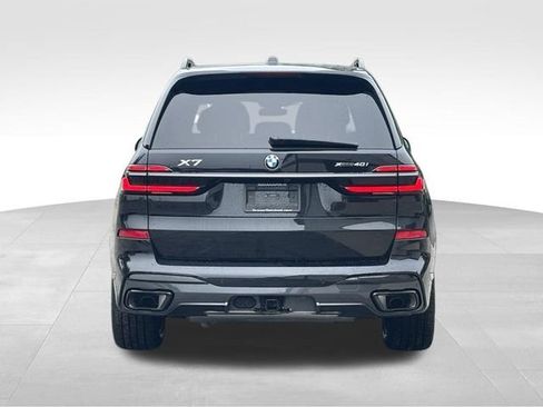 Used 2026 BMW X7 xDrive40i w/ M Sport Package AWD/4WD image 8