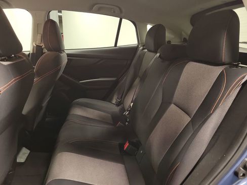 Used 2021 Subaru Crosstrek 2.0i Premium image 20