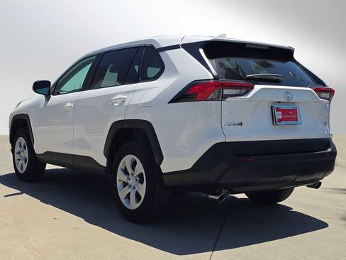 Certified 2025 Toyota RAV4 LE FWD image 5