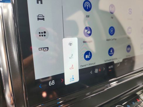 Used 2025 Ford Expedition Max Platinum image 29