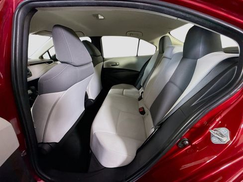 Used 2022 Toyota Corolla LE FWD image 24