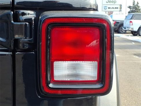 Certified 2021 Jeep Wrangler Unlimited Sport S image 14