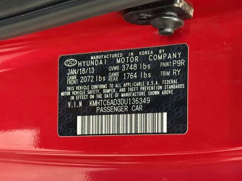 Used 2013 Hyundai Veloster RE:MIX Edition image 34