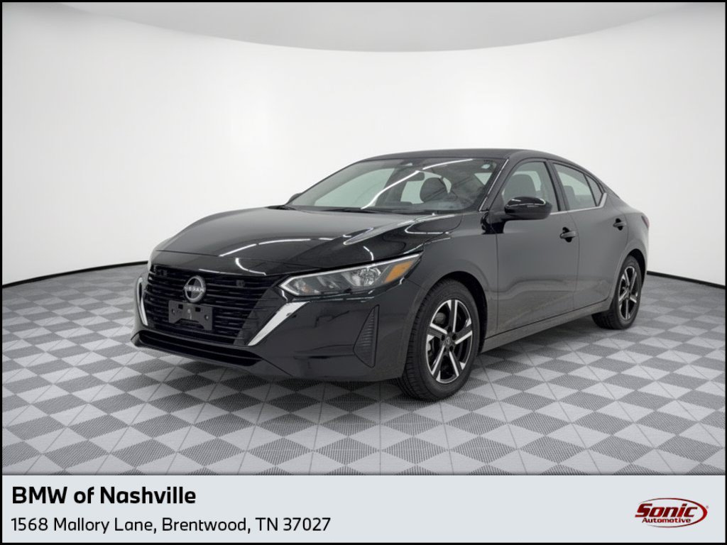 Used 2025 Nissan Sentra SV FWD image 1