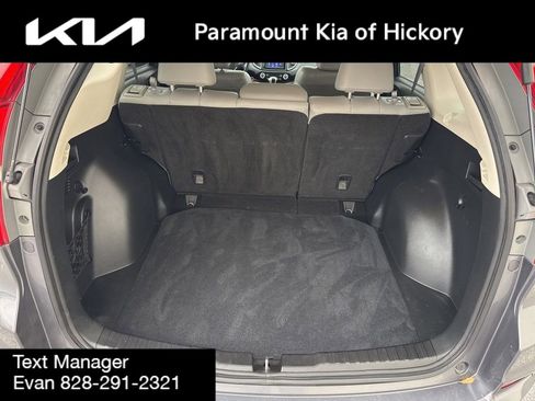 Used 2016 Honda CR-V Touring image 11