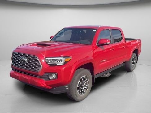 Used 2023 Toyota Tacoma TRD Sport w/ TRD Premium Sport Package AWD/4WD image 2
