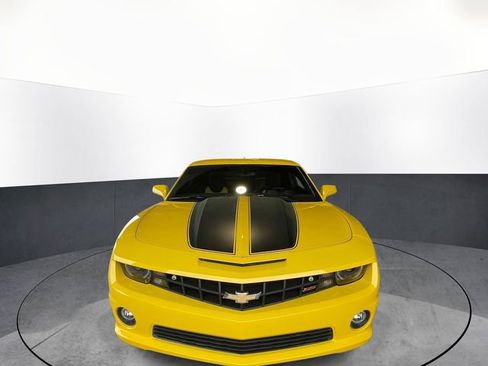 Used 2013 Chevrolet Camaro SS w/ RS Package RWD image 2
