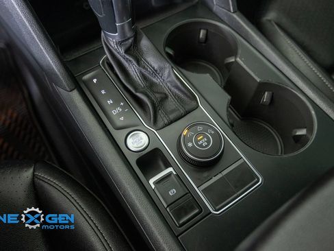 Used 2019 Volkswagen Atlas SE AWD/4WD image 23