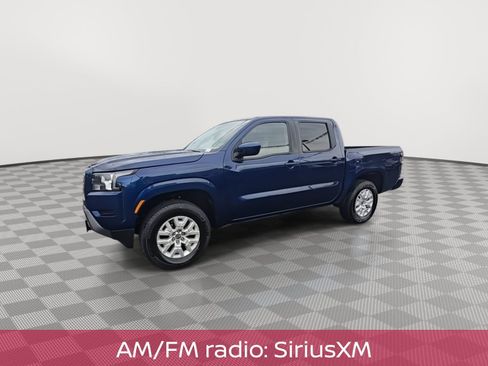 Used 2023 Nissan Frontier SV image 4