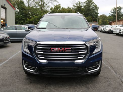 Used 2023 GMC Terrain SLT image 5