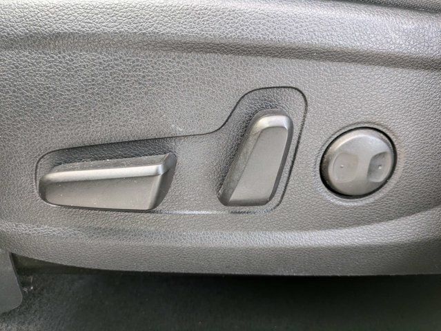 Used 2020 Hyundai Santa Fe SEL FWD image 21