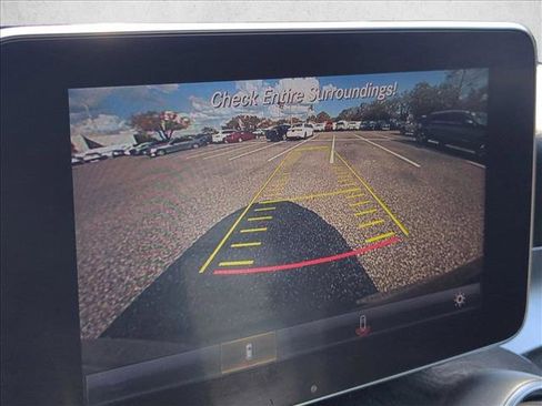 Used 2017 Mercedes-Benz GLC 300 4MATIC Coupe image 12