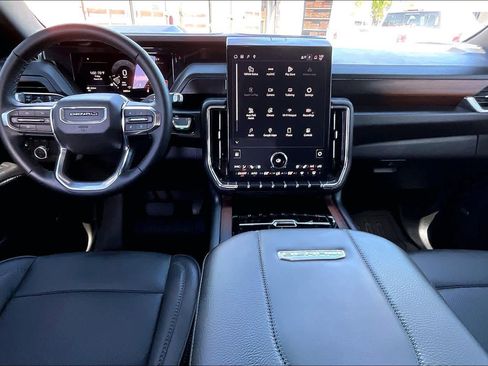 Used 2026 GMC Yukon XL Denali w/ Sun & Power Step Package RWD image 27