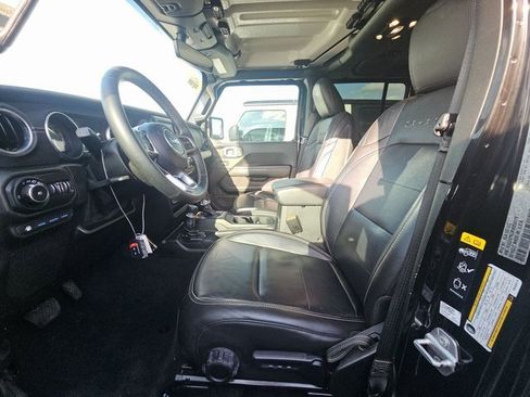 Used 2021 Jeep Wrangler Unlimited Sahara image 5