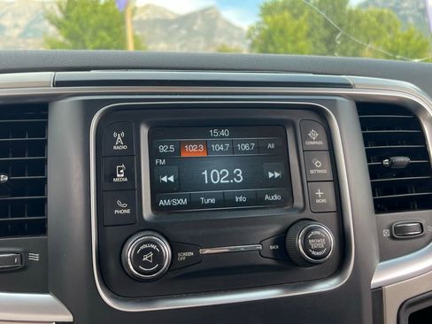 Used 2018 RAM 1500 Classic SLT image 29