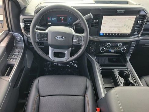 New 2026 Ford F250 Lariat w/ FX4 Off-Road Package AWD/4WD image 9
