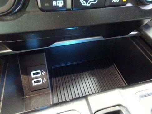 Used 2018 Ford F150 XLT w/ Equipment Group 302A Luxury AWD/4WD image 36