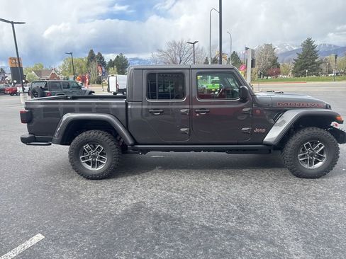 New 2026 Jeep Gladiator Mojave AWD/4WD image 6