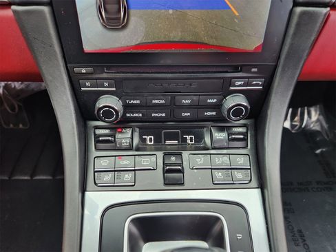 Used 2019 Porsche 911 Carrera 4S image 20