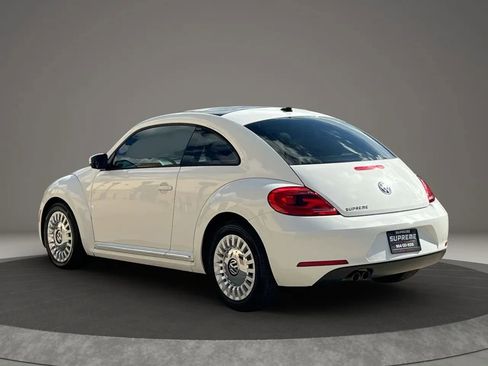Used 2013 Volkswagen Beetle 2.5 image 5
