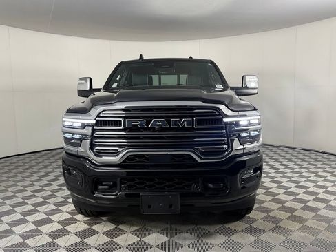 Certified 2026 RAM 2500 Laramie AWD/4WD image 3