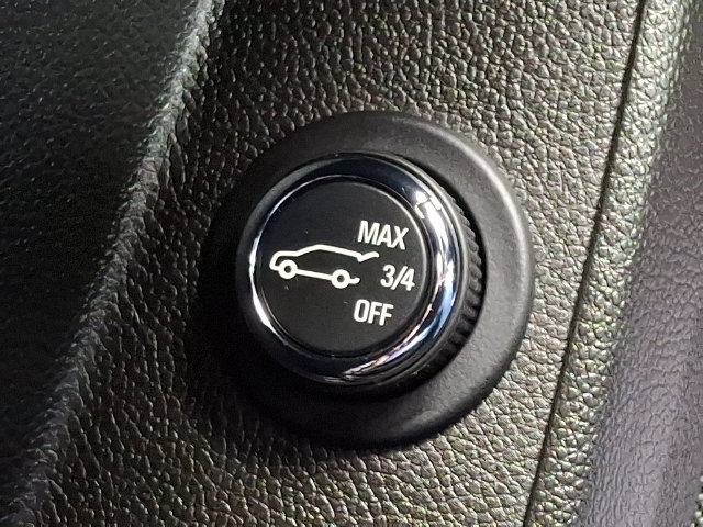 Used 2023 Chevrolet Traverse RS AWD/4WD image 25