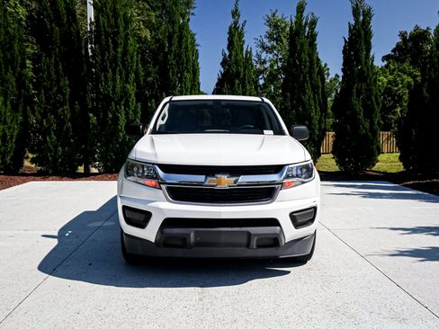 Used 2019 Chevrolet Colorado W/T w/ WT Convenience Package RWD image 3