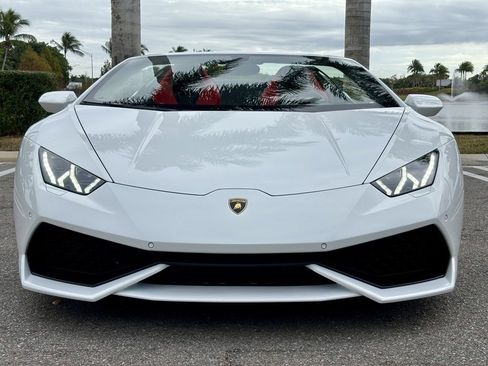 Used 2017 Lamborghini Huracan LP 610-4 image 4