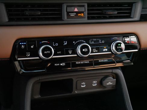 Certified 2026 Honda Passport TrailSport Elite image 23