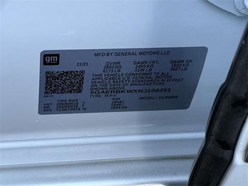 Certified 2022 Buick Enclave Essence image 25