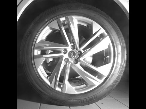Certified 2023 Audi Q7 3.0T Premium Plus w/ Premium Plus Package AWD/4WD image 26