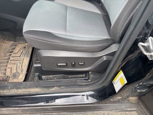Used 2017 Ford Escape SE AWD/4WD image 12