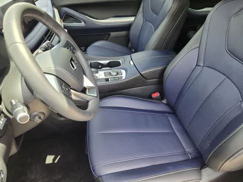 Certified 2026 INFINITI QX60 Sport w/ Dark Cargo Package AWD/4WD image 11