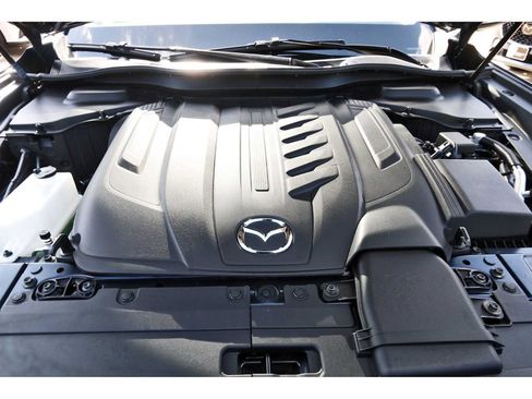 Used 2026 MAZDA CX-90 3.3 Turbo w/ Preferred Package AWD/4WD image 32