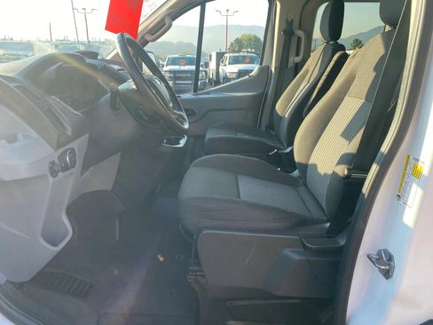 Used 2016 Ford Transit 150 XL RWD image 9