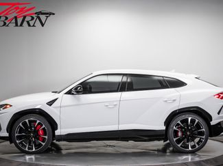 Used 2022 Lamborghini Urus AWD/4WD video 2